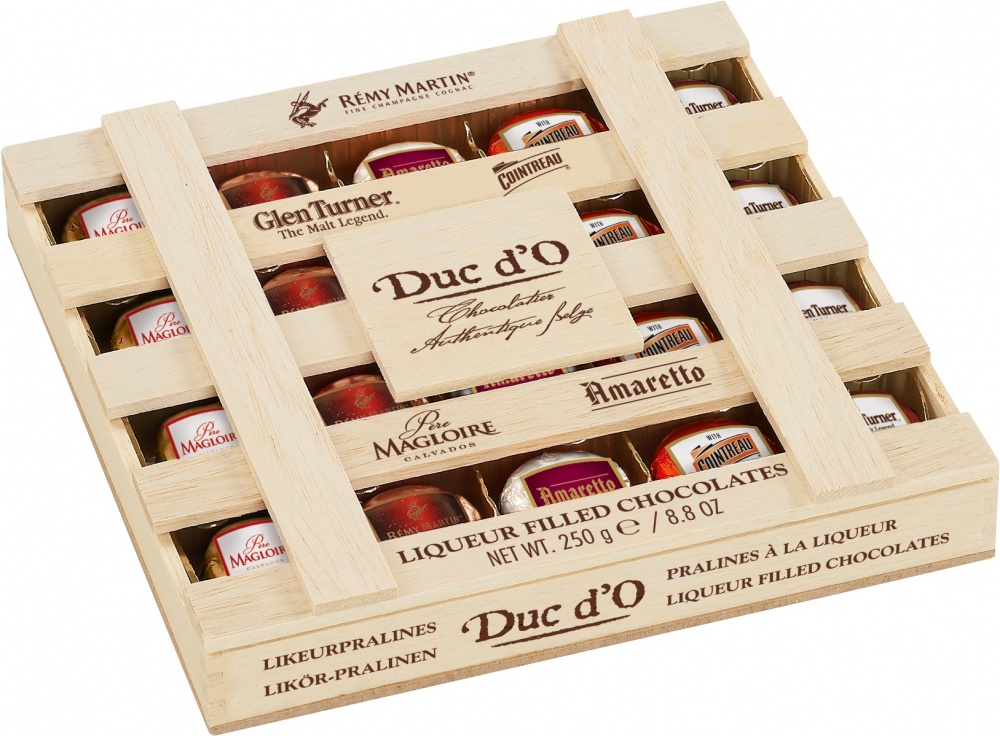Конфеты DUC d'O Ликёрные шоколадные деревянная коробка 250г